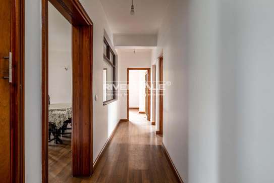 Furnished 3 Bed Apartment with En Suite in Parklands image 6