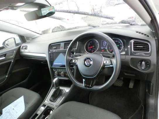 VOLKSWAGEN GOLF VARIANT image 1