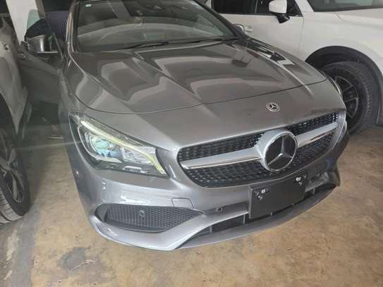 Mercedes Benz Cla180 image 1
