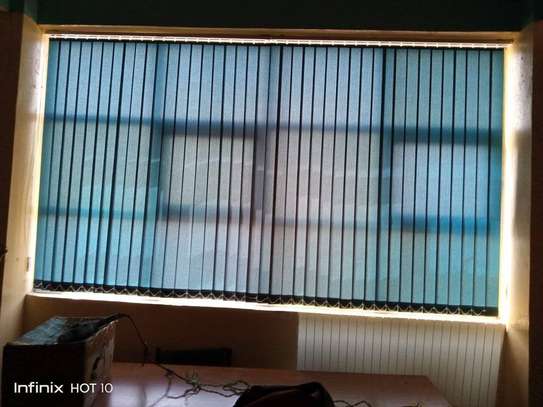 NEWLY MADE OFFICE BLINDS image 7