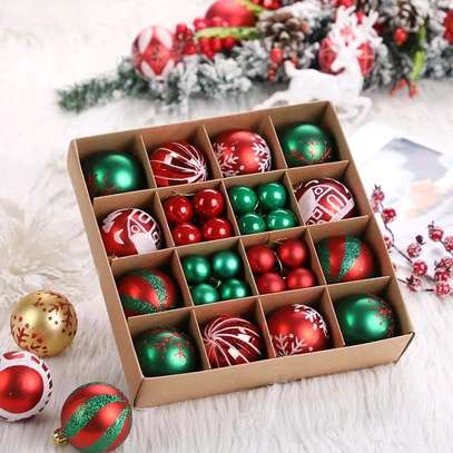 44 pc Set Christmas Tree Balls image 1