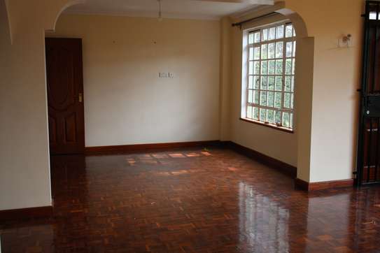 4 Bed Townhouse with En Suite in Kiambu Road image 10