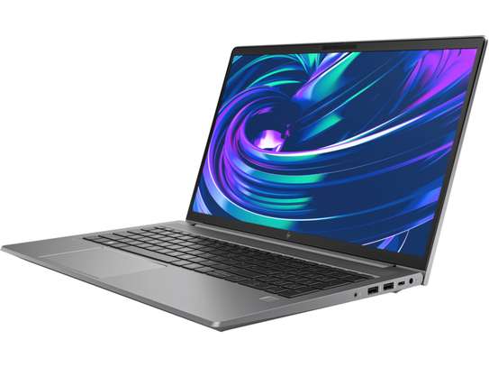 hp zbook studio g2 xeon image 4