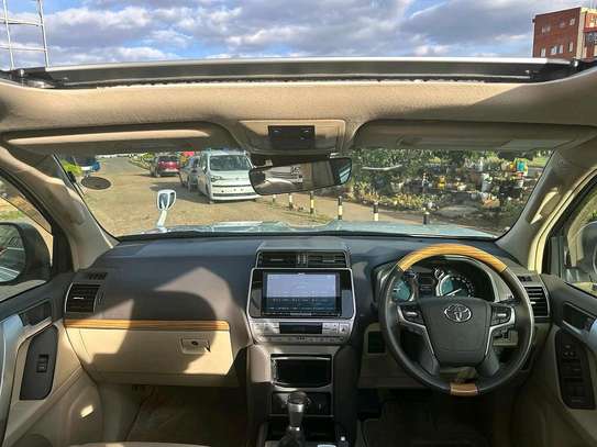 2017 Toyota land cruiser Prado TX in Kenya image 3