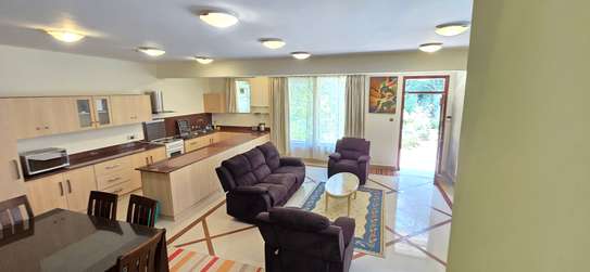 Furnished 3 Bed Apartment with En Suite at 6Th Parklands image 5