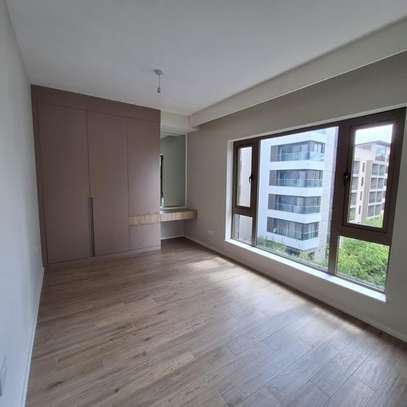 1 Bed Apartment with En Suite at Red Hill Road image 8