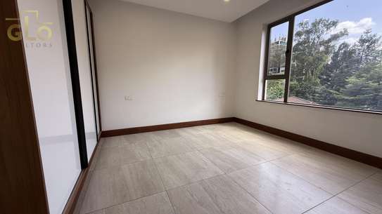 2 Bed Apartment with En Suite in Rhapta Road image 10