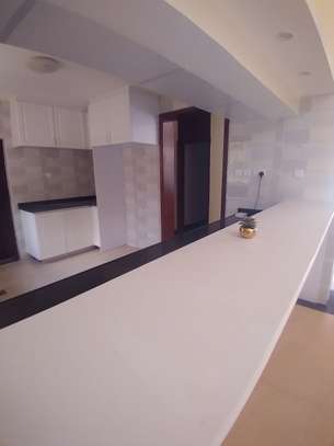 5 Bed Villa with En Suite in Lavington image 2