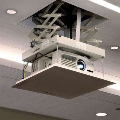 projector lifts CPL 640 for sale image 2
