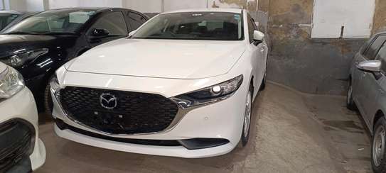 Mazda 3 Skyactive G (petrol) 2019 image 10