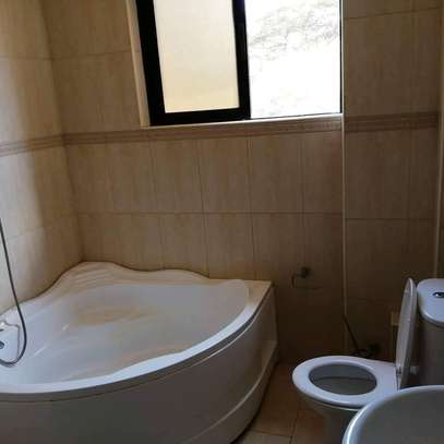 2 Bed Apartment with En Suite at Menelick image 15