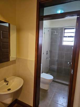 Luxury 2bedroom house to let at Naivasha road image 6