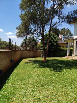 4 Bed Townhouse with En Suite in Kiambu Road image 8
