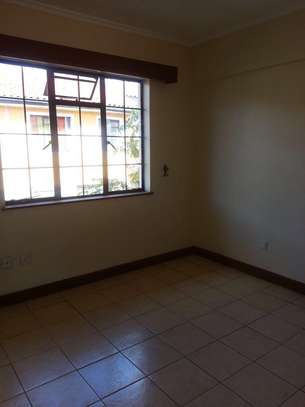 3 Bed Townhouse with En Suite at Mombasa Road image 2