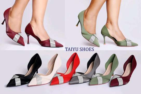 Classy heels image 5