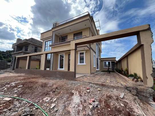 4 Bed House with En Suite at Mugutha image 2