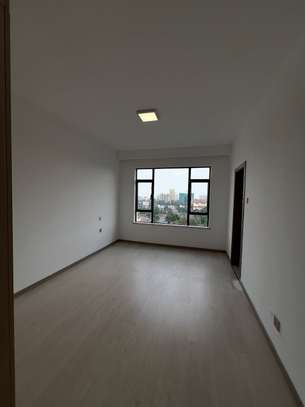 4 Bed Apartment with En Suite at Oledume Road image 5