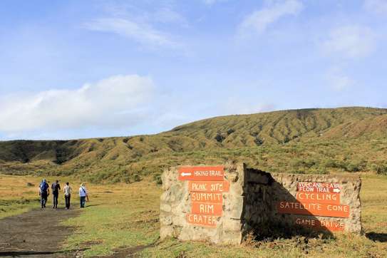 Full Day Mount Longonot Fitness Hike image 3