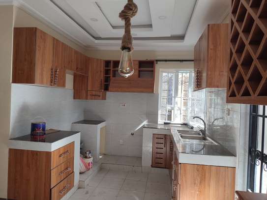 3 Bed House with En Suite in Ruiru image 4