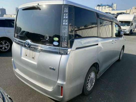 VOXY HYBRID 2015 (MKOPO/HIRE PURCHASE ACCEPTED) image 5