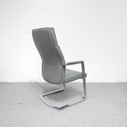PU Leather Conference Chair – Sleek Metal Frame Design image 3