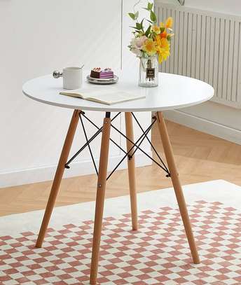 Dining Table : Round White Dining Table image 7