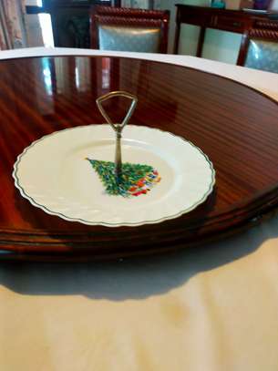 ceramic cake dish image 1