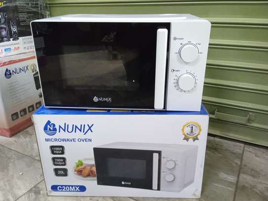 Nunix 20 Liters Microwave Oven. image 1