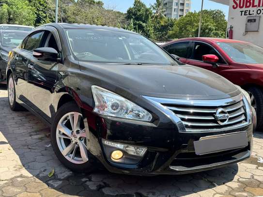 Nissan Teana XV with sunroof image 1