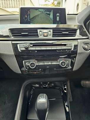 BMW X1 X-DRIVEi20 2018 image 6