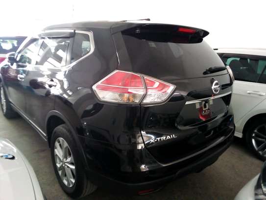 Nissan Xtrail black image 1