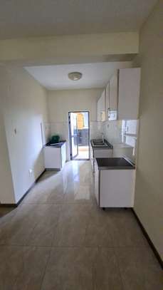 2 Bed Apartment with En Suite at Kindaruma Road image 3