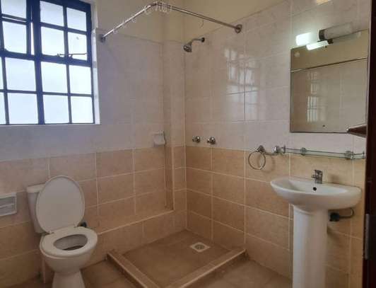 4 Bed House with En Suite in Loresho image 9