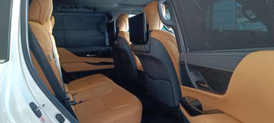 Lexus LX600 white 2023 SPORT image 5