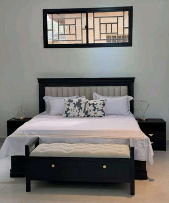 5*6 beds with two storage cabinets image 2