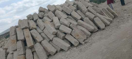 Hand dressable stones & Hardcores image 1