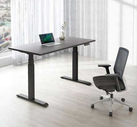 Adjustable Task Desk image 2