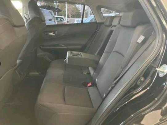 2020 Toyota harrier image 3