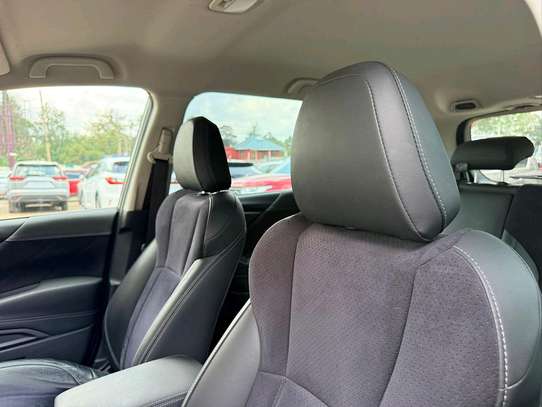 2022 Subaru Forester image 11