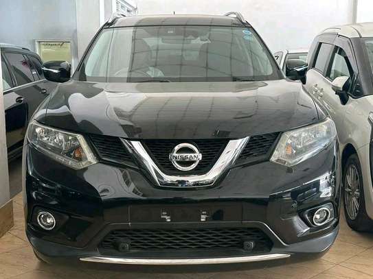 Nissan X-trail black 5 seater 2016 4wd image 8