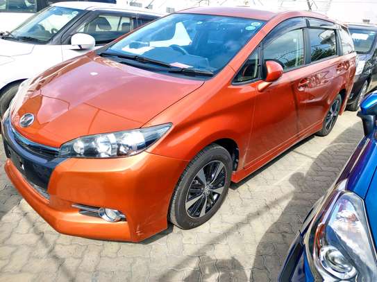 Toyota wish  orange image 8