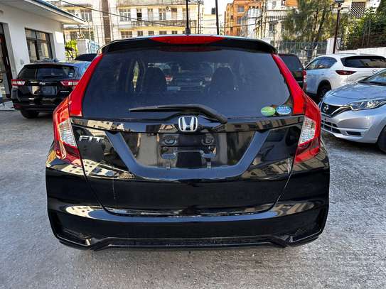 Honda Fit black 2018 image 3