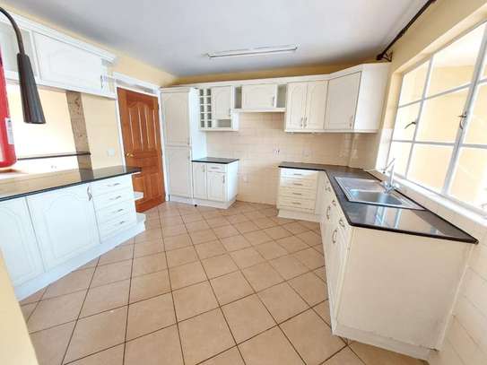 SPACIOUS 3 BEDROOM APARTMENTS TO LET IN KILIMANI image 7