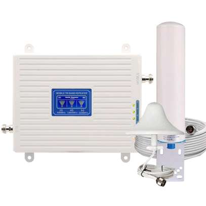 Cellphone signal booster amplifier image 1