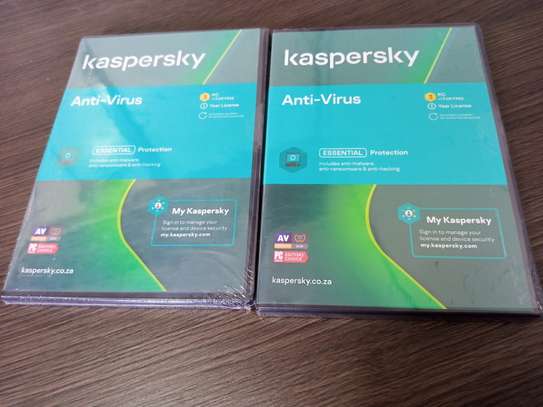 Kaspersky Antivirus 2021 - 3 User 1 Free License image 1