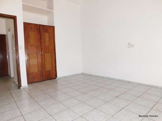2 Bed Townhouse with Swimming Pool at Shanzu image 6