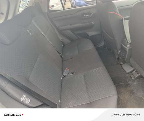 Toyota Raize image 11