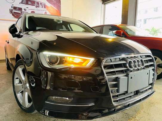 Audi A4 image 2