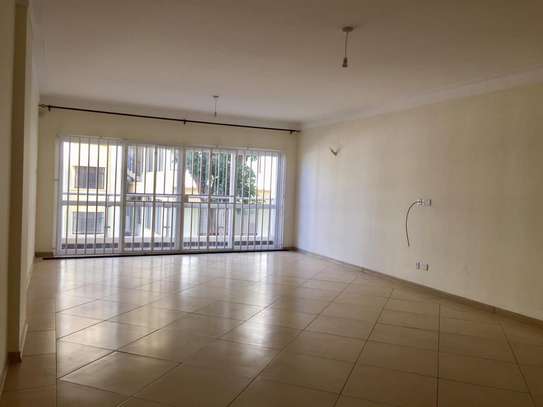 Serviced 3 Bed Apartment with En Suite in Rhapta Road image 1