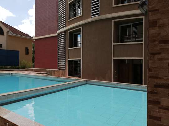 Serviced 3 Bed Apartment with Swimming Pool in Kilimani image 2
